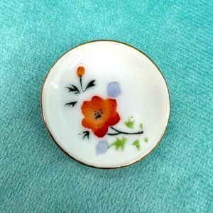 ***FIRM*** Mini floral plate